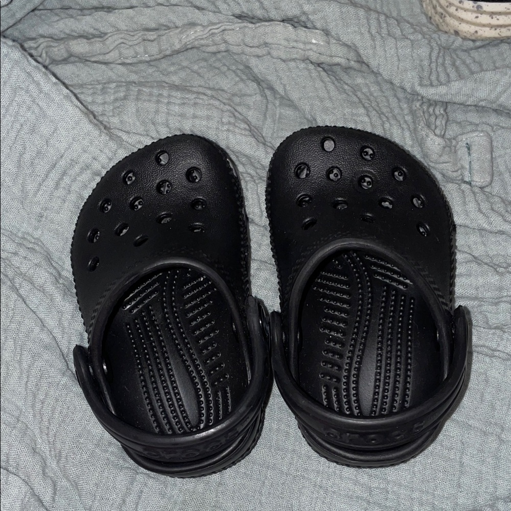 CROCS size 2/3 baby